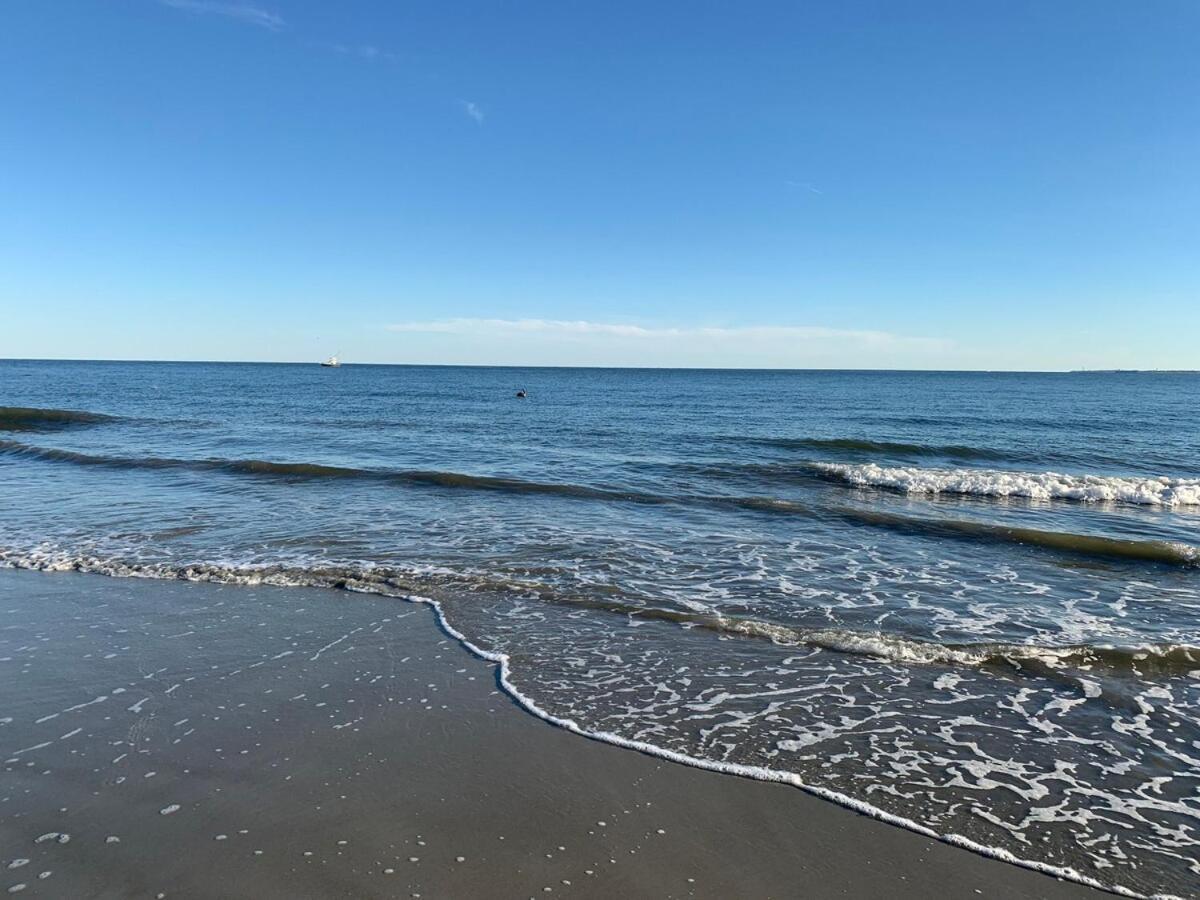 Pet Friendly Beach Villa -3 Bed 3 Bath - Walk To The Beach -88Ob Hilton Head Island Exterior photo